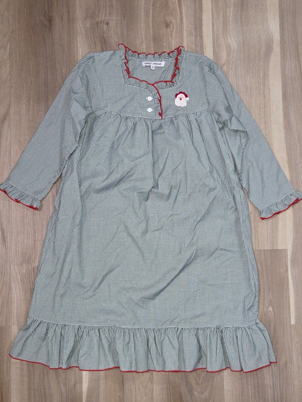 •Sweet Dreams• Little Girls Gingham Christmas Nightgown